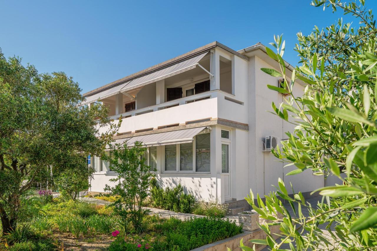 Apartments Meri 巴斯卡 外观 照片